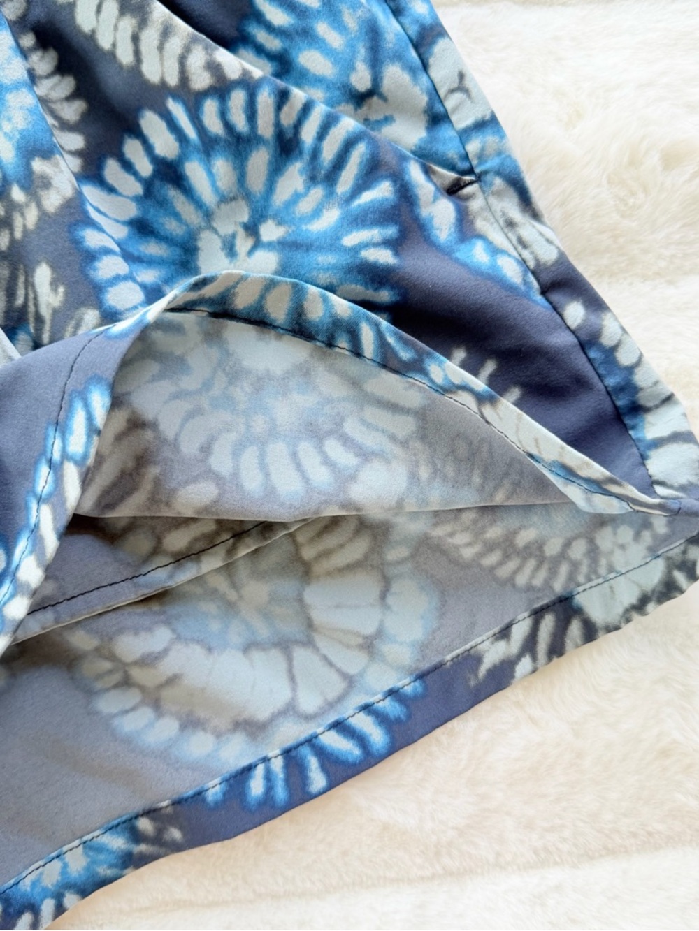 TOAD&CO Blue Tie-Dye Flowy Shorts Size M | Lightweight Summer Beachy - Picture 4 of 8